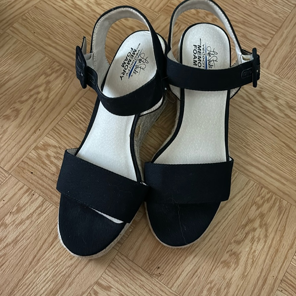 Black wedge sandals